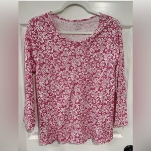 White Stag Women's L Cotton 3/4 Sleeve Pullover Top Pink/White Roses